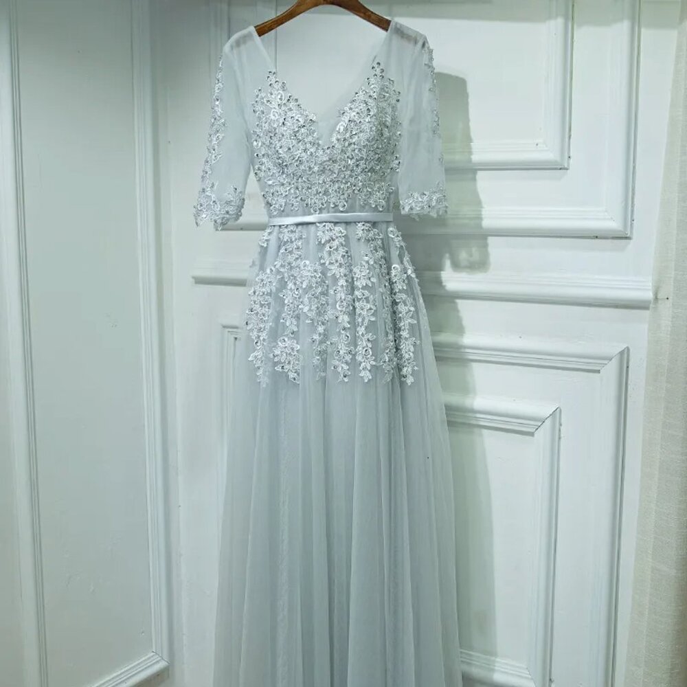 Grey Long Sleeves Lace Tulle Bridal/Prom Dress